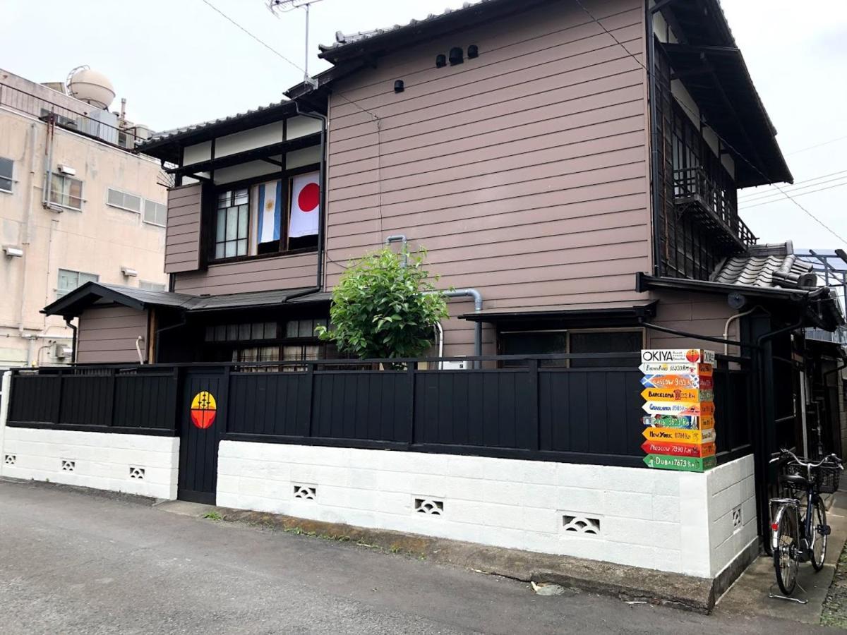 Okiya Guest House&Tapas Bar Kiryu Bagian luar foto