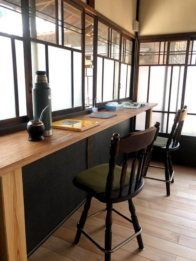 Okiya Guest House&Tapas Bar Kiryu Bagian luar foto